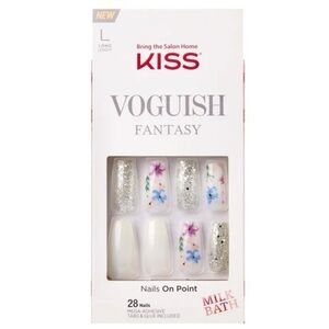 KISS Voguish Fantasy Press-on Nails - Not Just a Fad    beauty impress fake mani